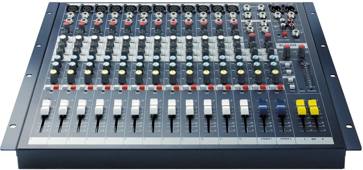 Аналоговий мікшерний пульт - Soundcraft EPM12